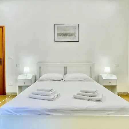 Apartamento 2 Separate Business
